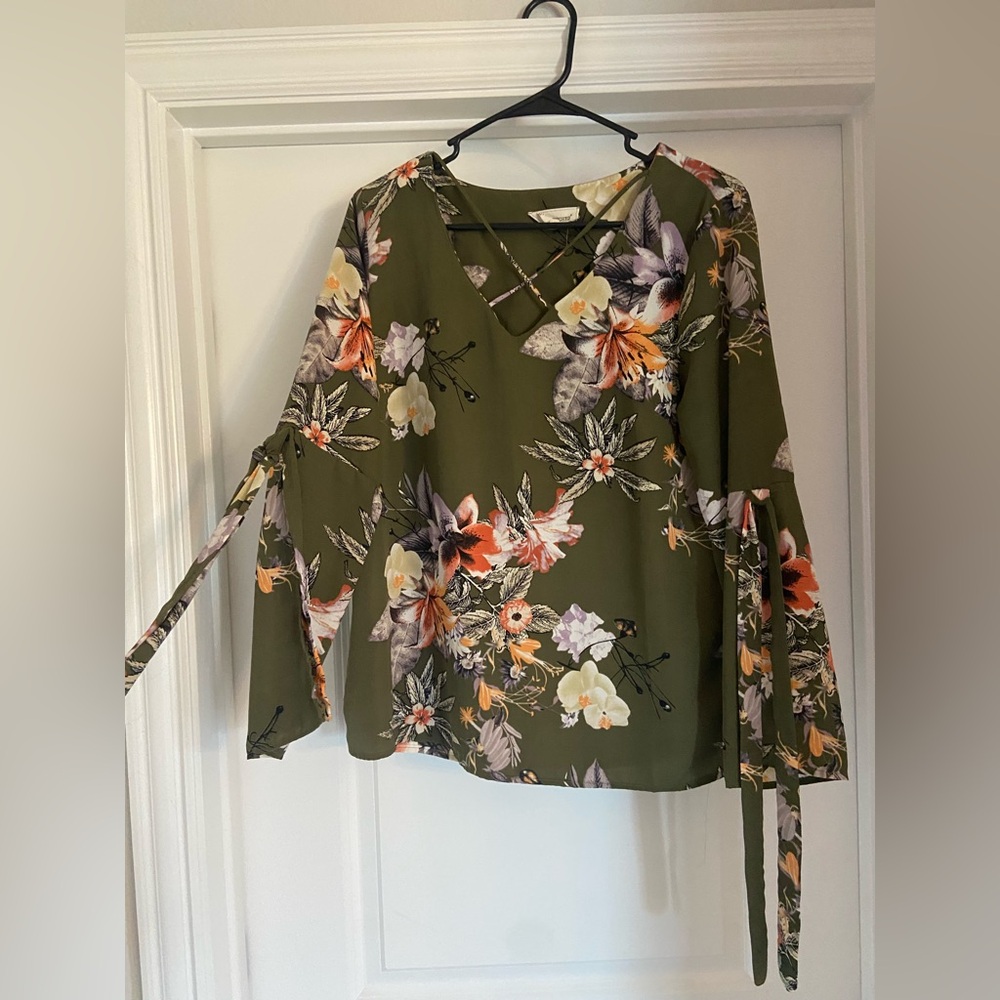 Floral Olive Women's Blouse